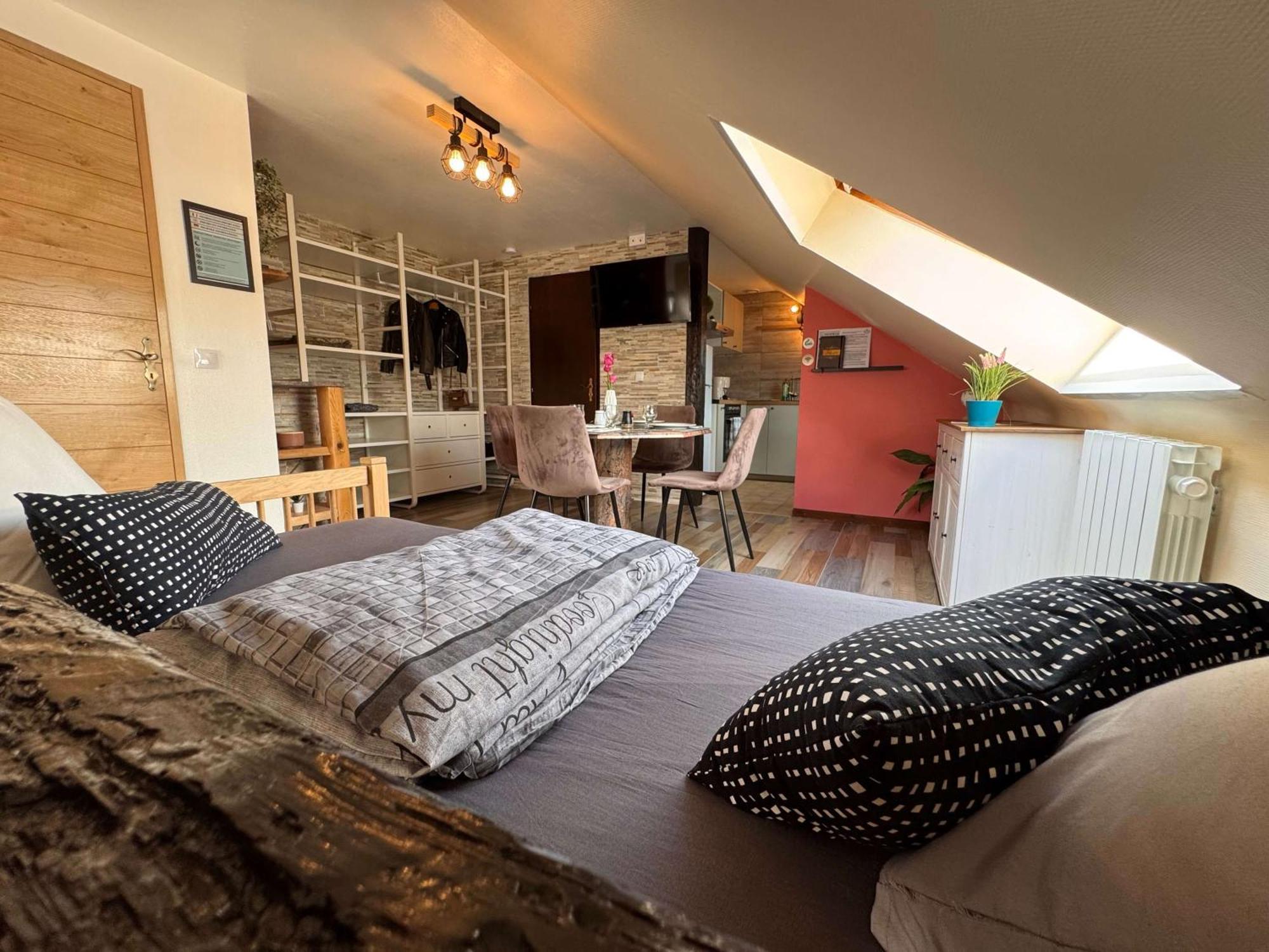 Private & Comfortable Apartment Puttelange-aux-Lacs